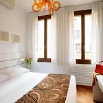 Salmaso Apartments