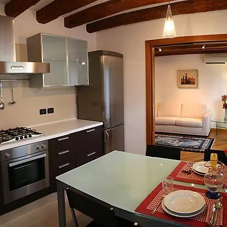 Salmaso Apartments Apartment