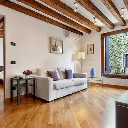 Daire Salmaso Venedik